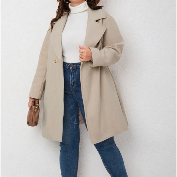 NEW NEVER WORN LIGHT WEIGHT BAIGE JACKET. SIZE 16/1X - Picture 1 of 5